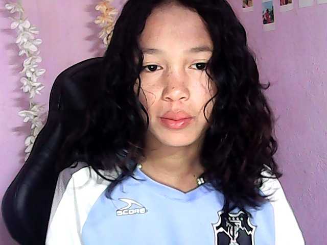 Gaby-Faith live cam on BongaCams