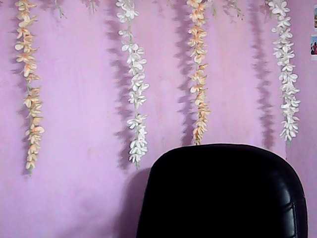Gaby-Faith live cam on BongaCams