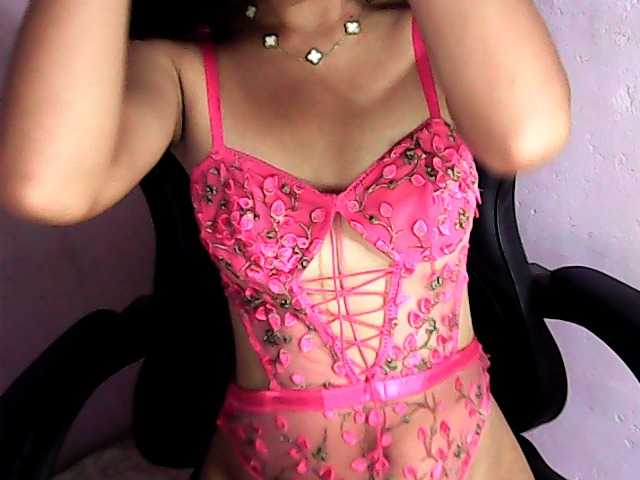 Gaby-Faith live cam on BongaCams