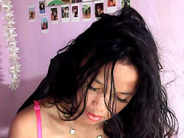 Gaby-Faith live cam on BongaCams