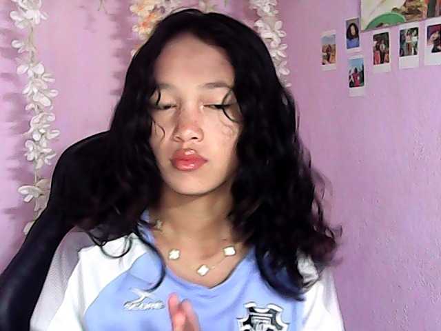 Gaby-Faith live cam on BongaCams