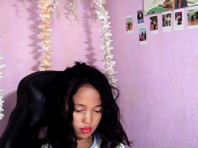 Gaby-Faith live cam on BongaCams
