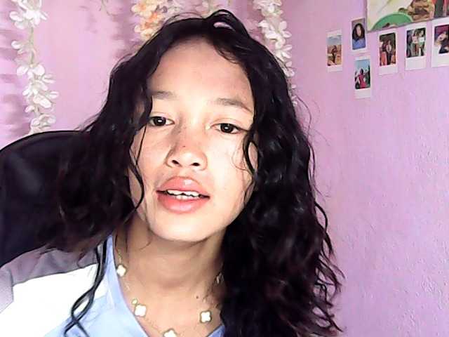 Gaby-Faith live cam on BongaCams