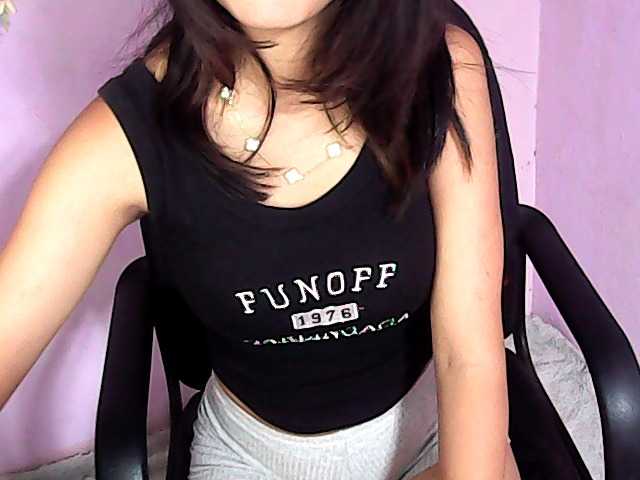 Gaby-Faith live cam on BongaCams