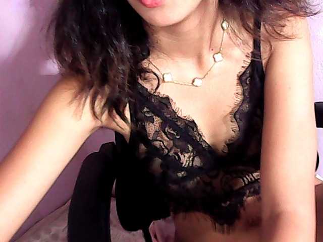 Gaby-Faith live cam on BongaCams