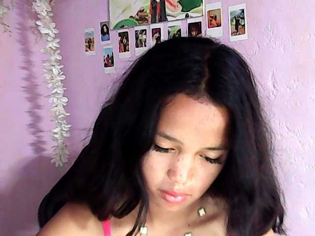 Gaby-Faith live cam on BongaCams