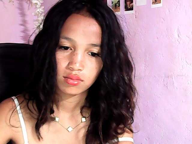 Gaby-Faith live cam on BongaCams