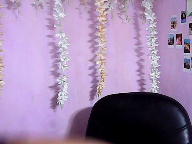Gaby-Faith live cam on BongaCams