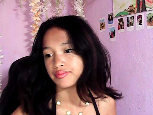 Gaby-Faith live cam on BongaCams