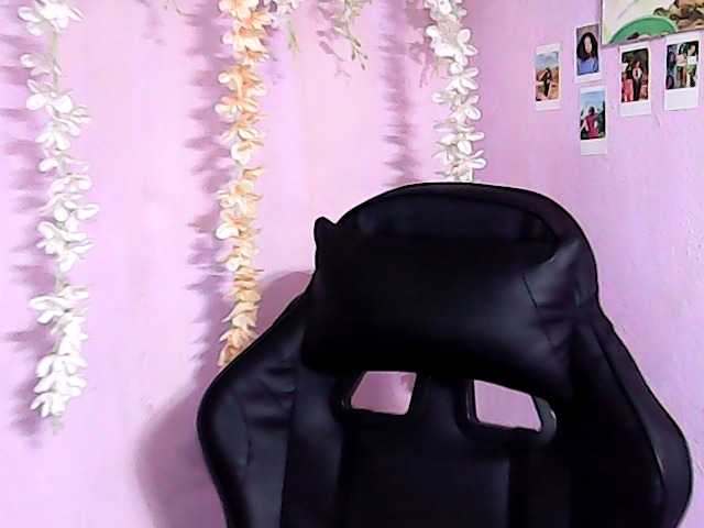 Gaby-Faith live cam on BongaCams