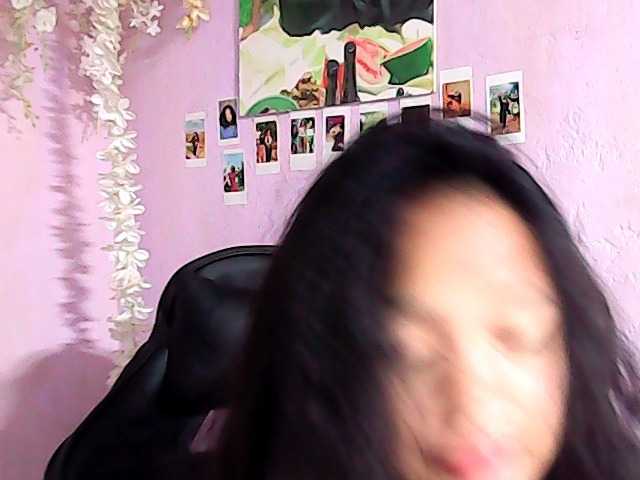 Gaby-Faith live cam on BongaCams