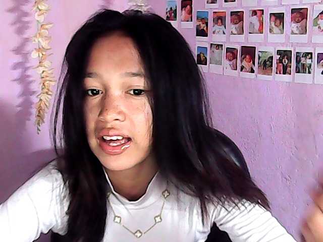 Gaby-Faith live cam on BongaCams