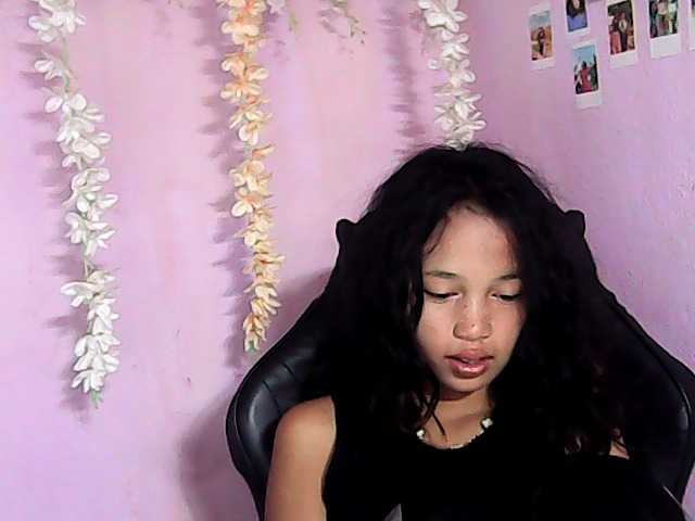 Gaby-Faith live cam on BongaCams