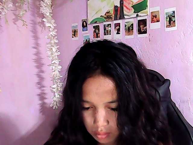 Gaby-Faith live cam on BongaCams