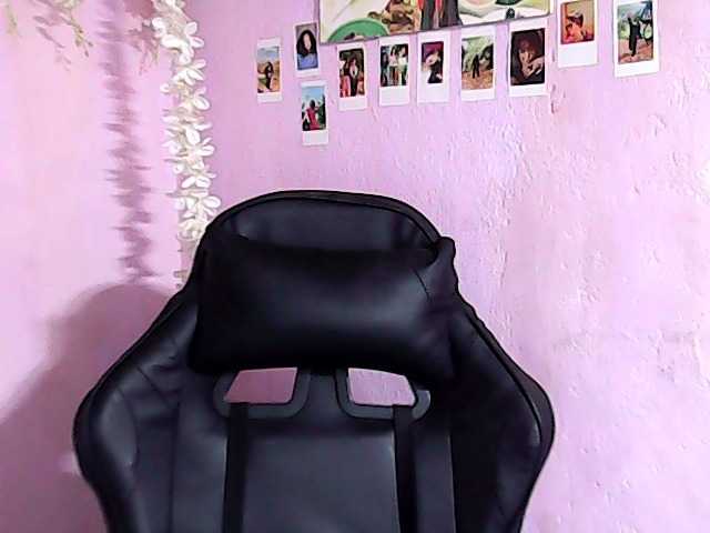 Gaby-Faith live cam on BongaCams