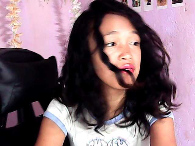 Gaby-Faith live cam on BongaCams