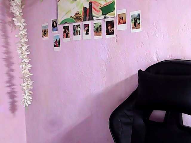 Gaby-Faith live cam on BongaCams