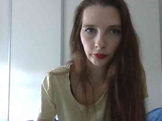 Nikol355 webcam