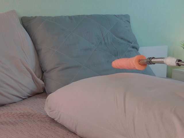 AnayaLowe live cam on BongaCams