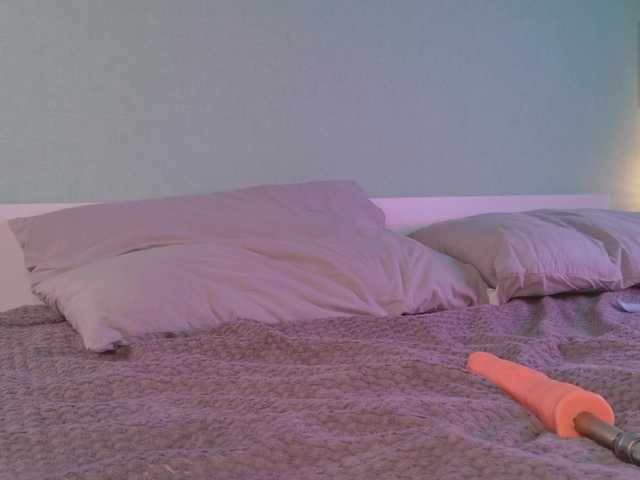 AnayaLowe live cam on BongaCams