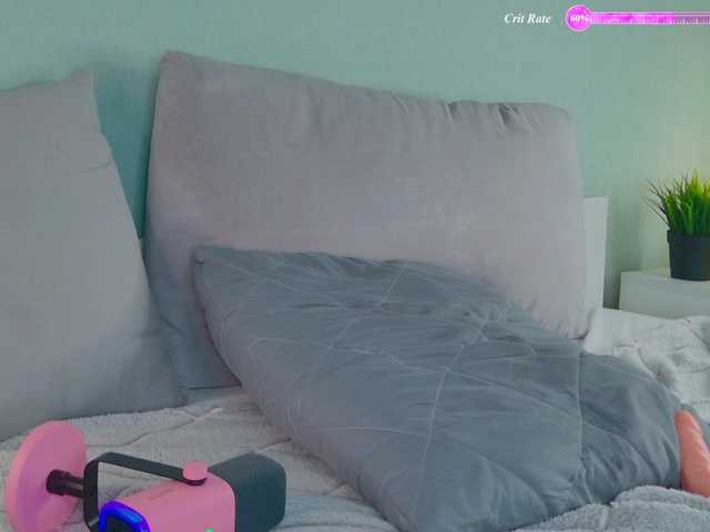 AnayaLowe live cam on BongaCams