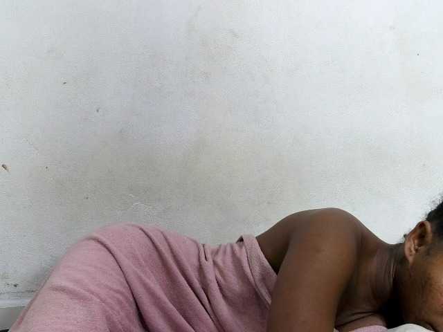 Francia1 live cam on BongaCams