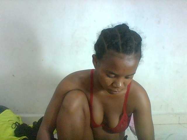 Francia1 live cam on BongaCams
