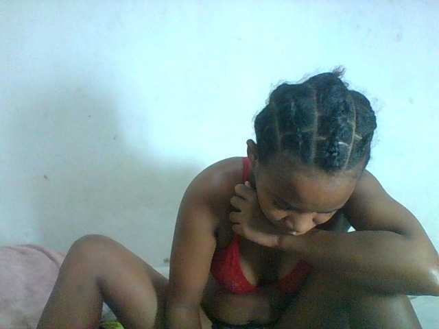 Francia1 live cam on BongaCams