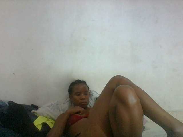 Francia1 live cam on BongaCams