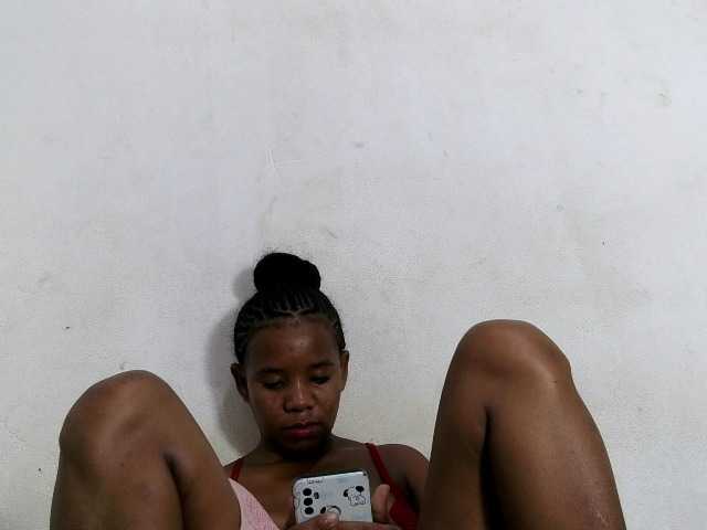 Francia1 live cam on BongaCams