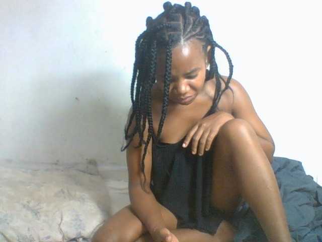 Francia1 live cam on BongaCams