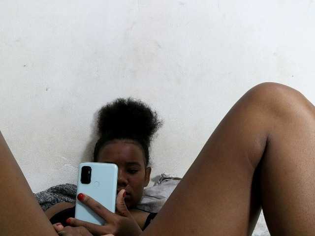 Francia1 live cam on BongaCams
