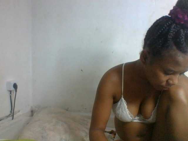 Francia1 live cam on BongaCams