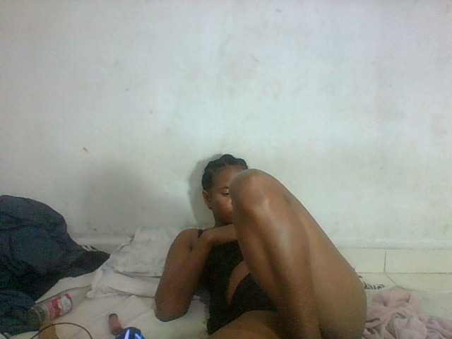 Francia1 live cam on BongaCams