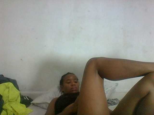 Francia1 live cam on BongaCams