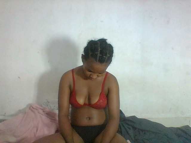 Francia1 live cam on BongaCams