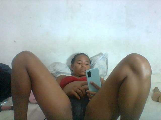 Francia1 live cam on BongaCams