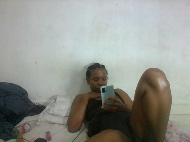 Francia1 live cam on BongaCams