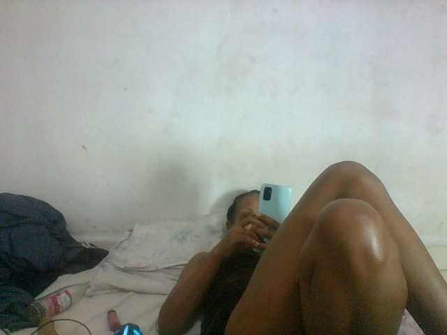 Francia1 live cam on BongaCams