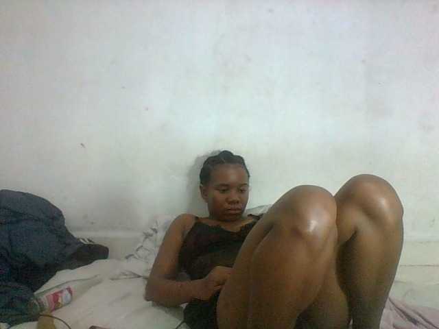 Francia1 live cam on BongaCams