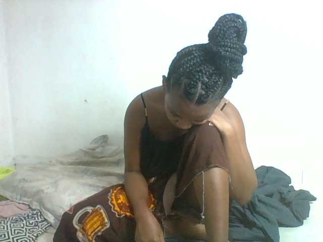 Francia1 live cam on BongaCams