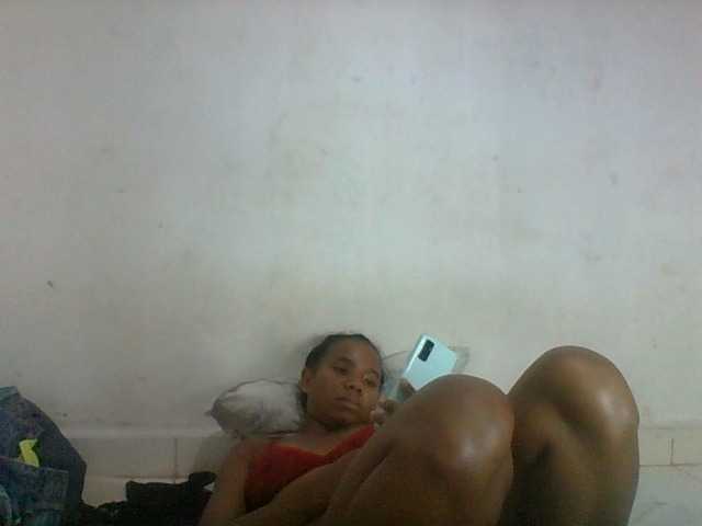 Francia1 live cam on BongaCams
