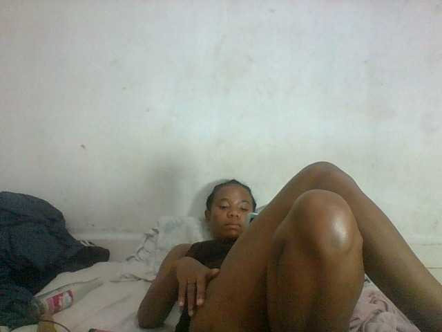 Francia1 live cam on BongaCams