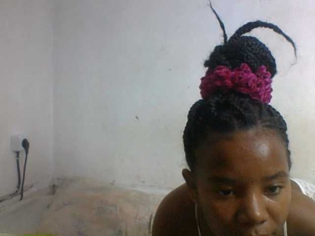 Francia1 live cam on BongaCams