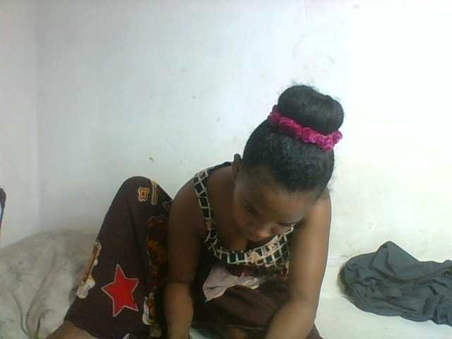 Francia1 live cam on BongaCams