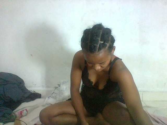 Francia1 live cam on BongaCams