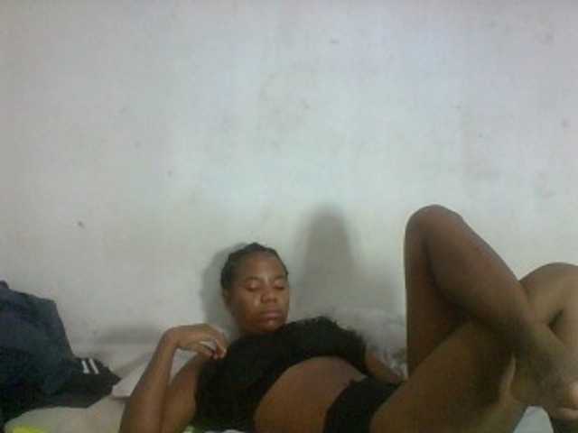 Francia1 live cam on BongaCams