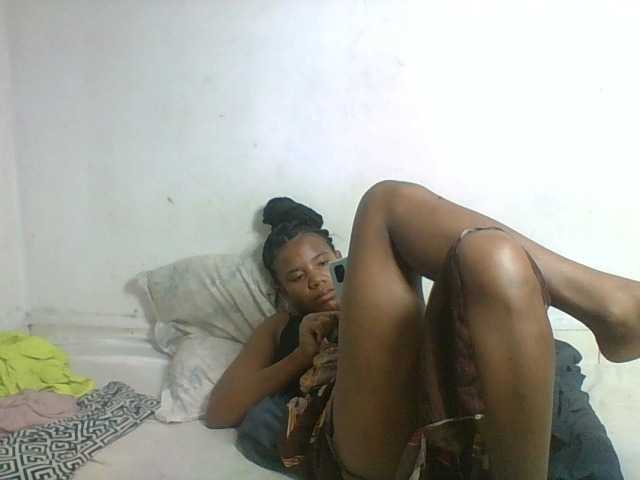 Francia1 live cam on BongaCams