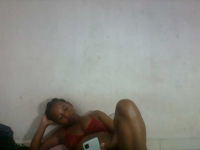 Francia1 live cam on BongaCams