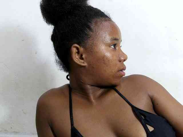 Francia1 Live Webcam on BongaCams